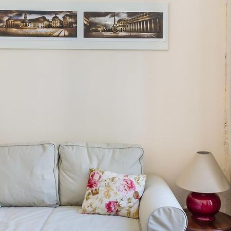 Guestready - Lovely Apartment Place De La Bourse Bordeaux Exterior photo